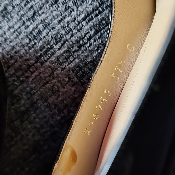 McQ Alexander Mcqueen Heart peep toe platform heels. Black with silver heel - Picture 6 of 16